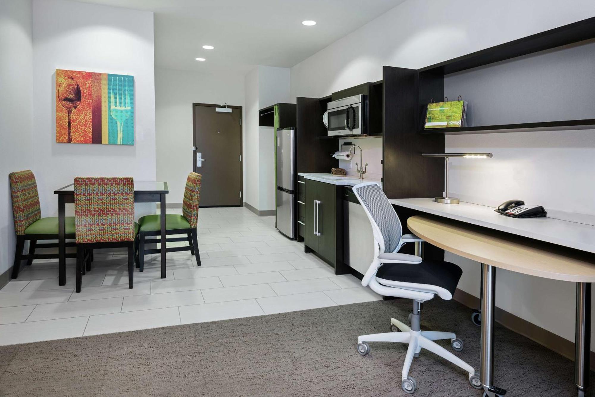 One-Bedroom King Suite Non-Smoking